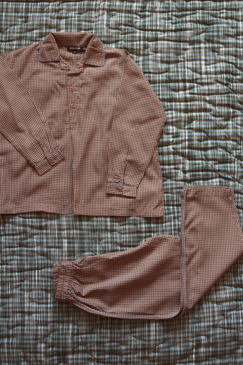 Boy Pyjama set with bag Caramel check