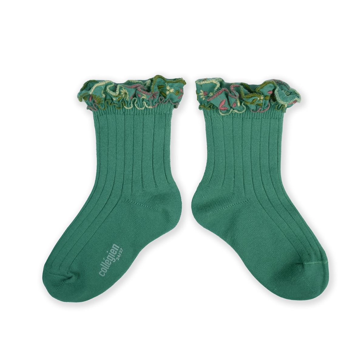 Embroidered Ruffle Ribbed Ankle Socks - Céladon #748